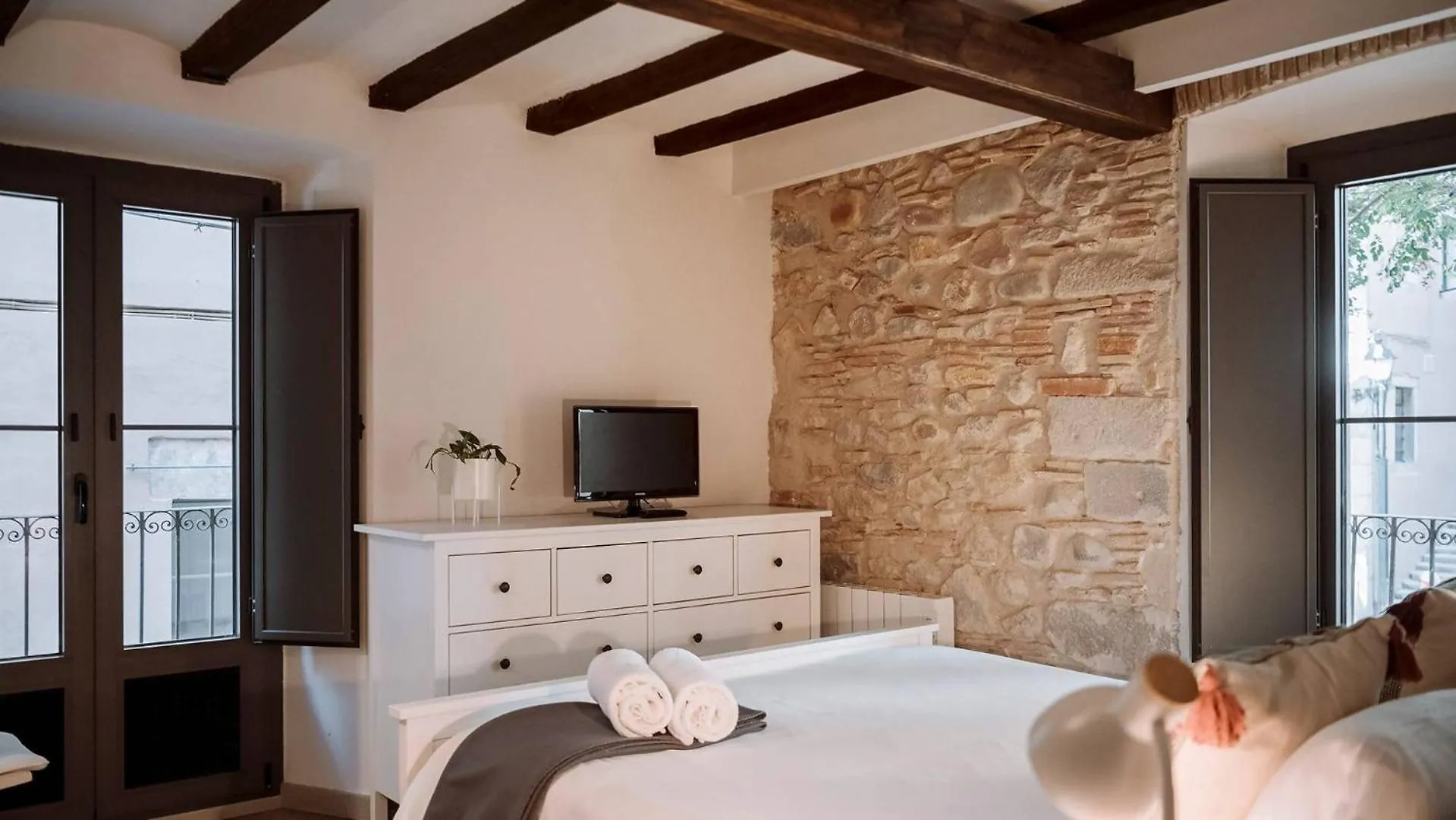 شقة Old Town Duplex With Character خيرونا